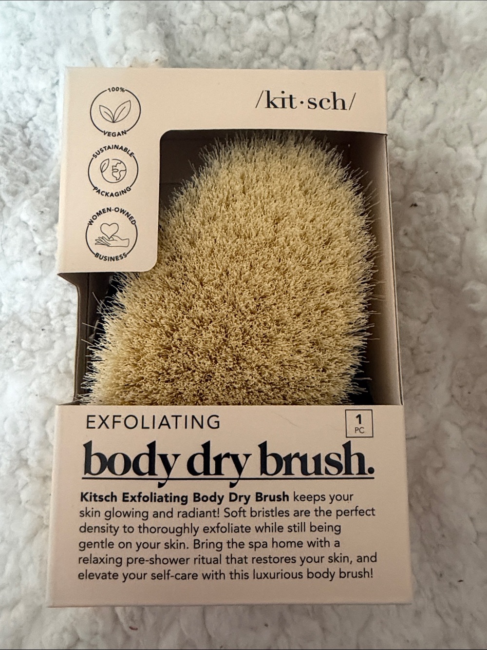 Kitsch Exfoliating Body Dry Brush in Beige